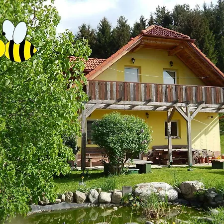 Sunny House Bed & Breakfast 2*