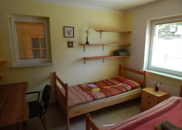 Nočitev z zajtrkom Sunny House