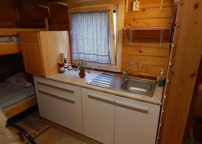 Sunny House Nočitev z zajtrkom